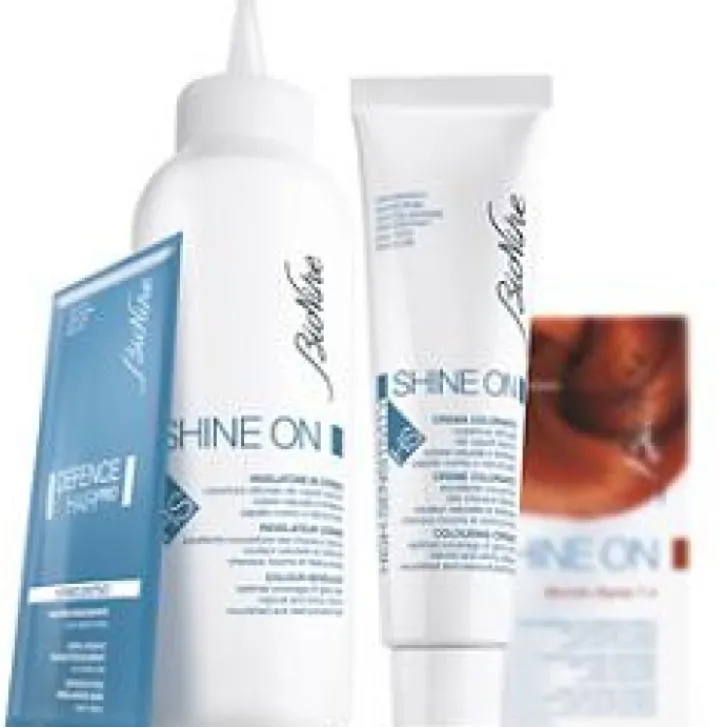 I.C.I.M. (BIONIKE) INTERNATION Bionike Shine On HS Tintura 7,45 Capelli Biondo Melograno Online
